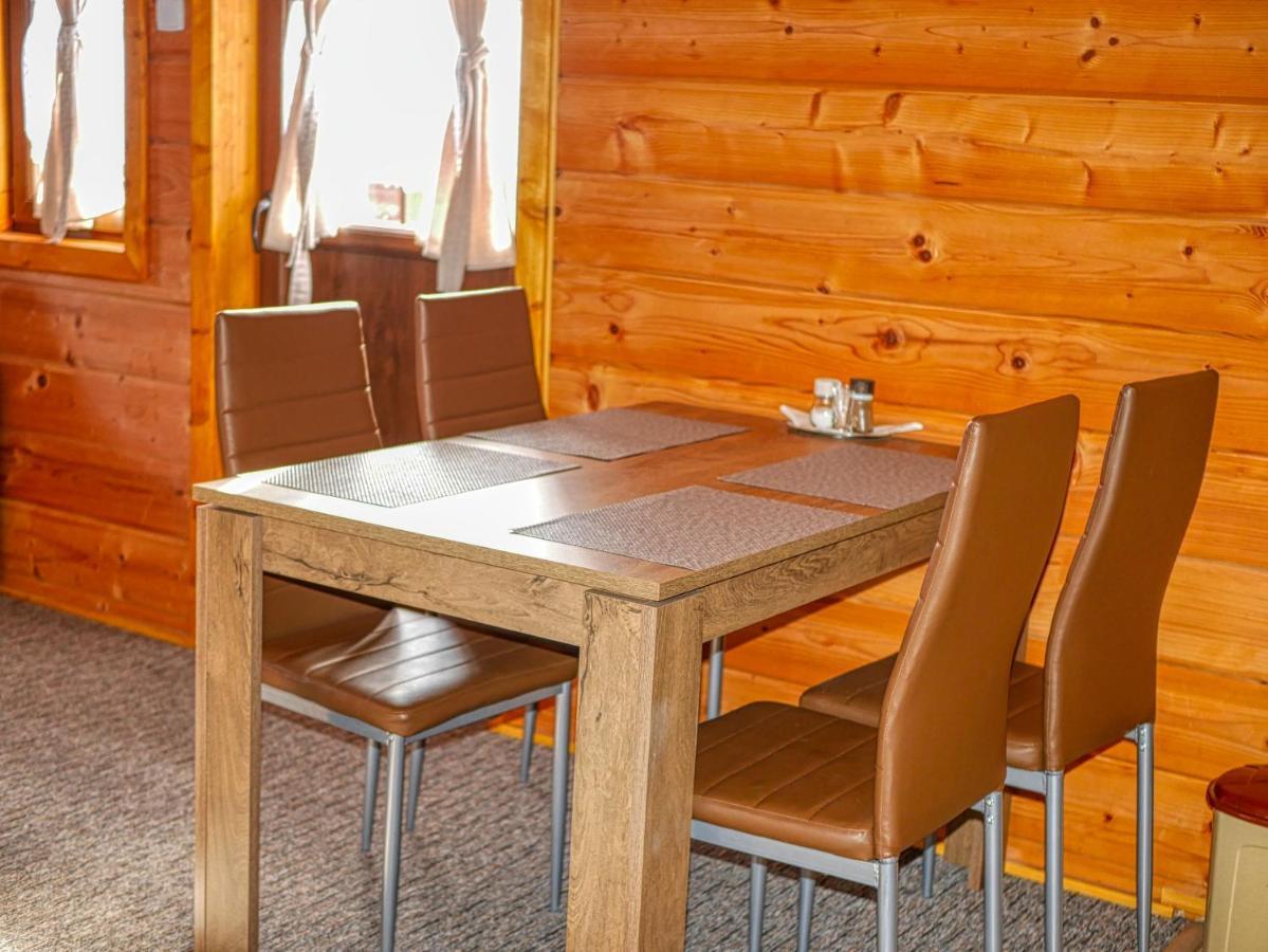 Hostinec Hron - Beňuš Exteriér fotografie