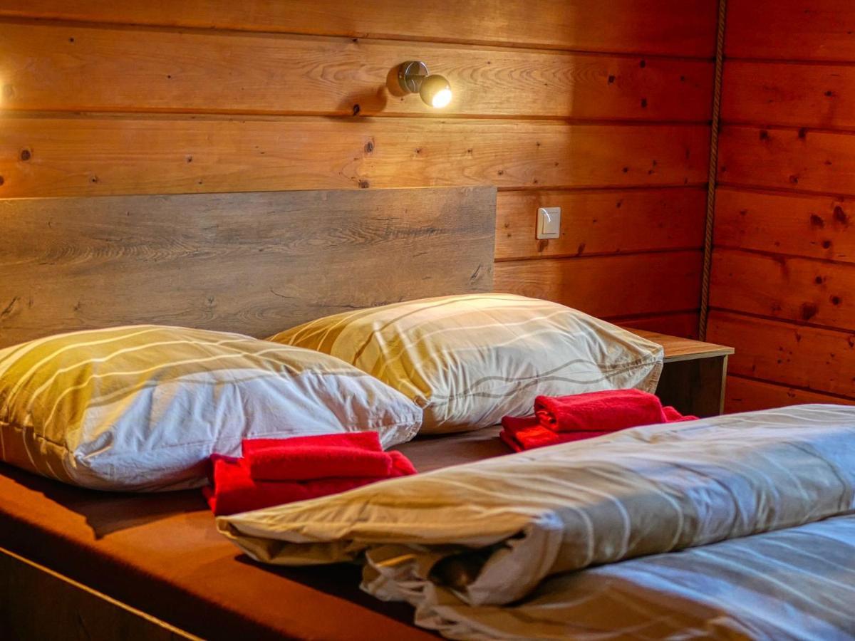 Hostinec Hron - Beňuš Exteriér fotografie